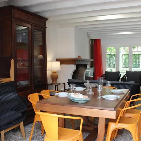 Maison Canetoise Proche De La De En Roussillon -6rhone38